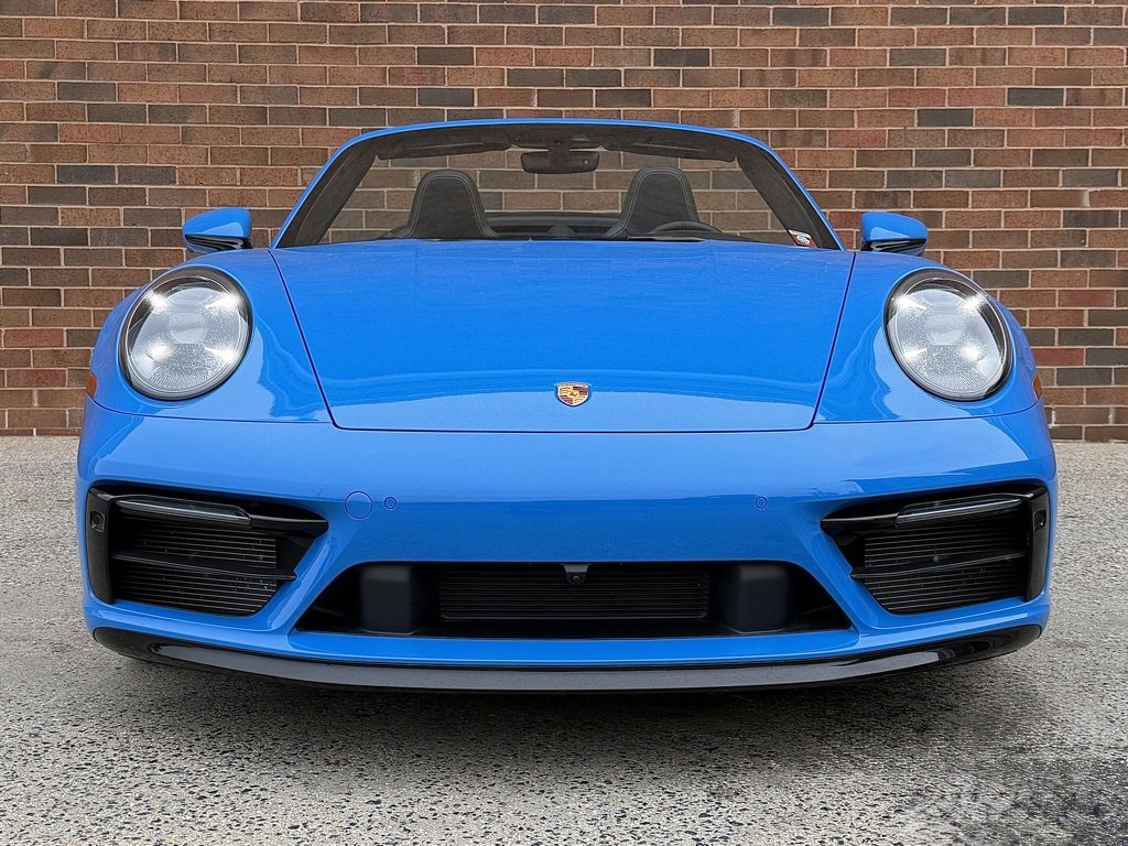 Certified 2023 Porsche 911 Carrera 4S image 10