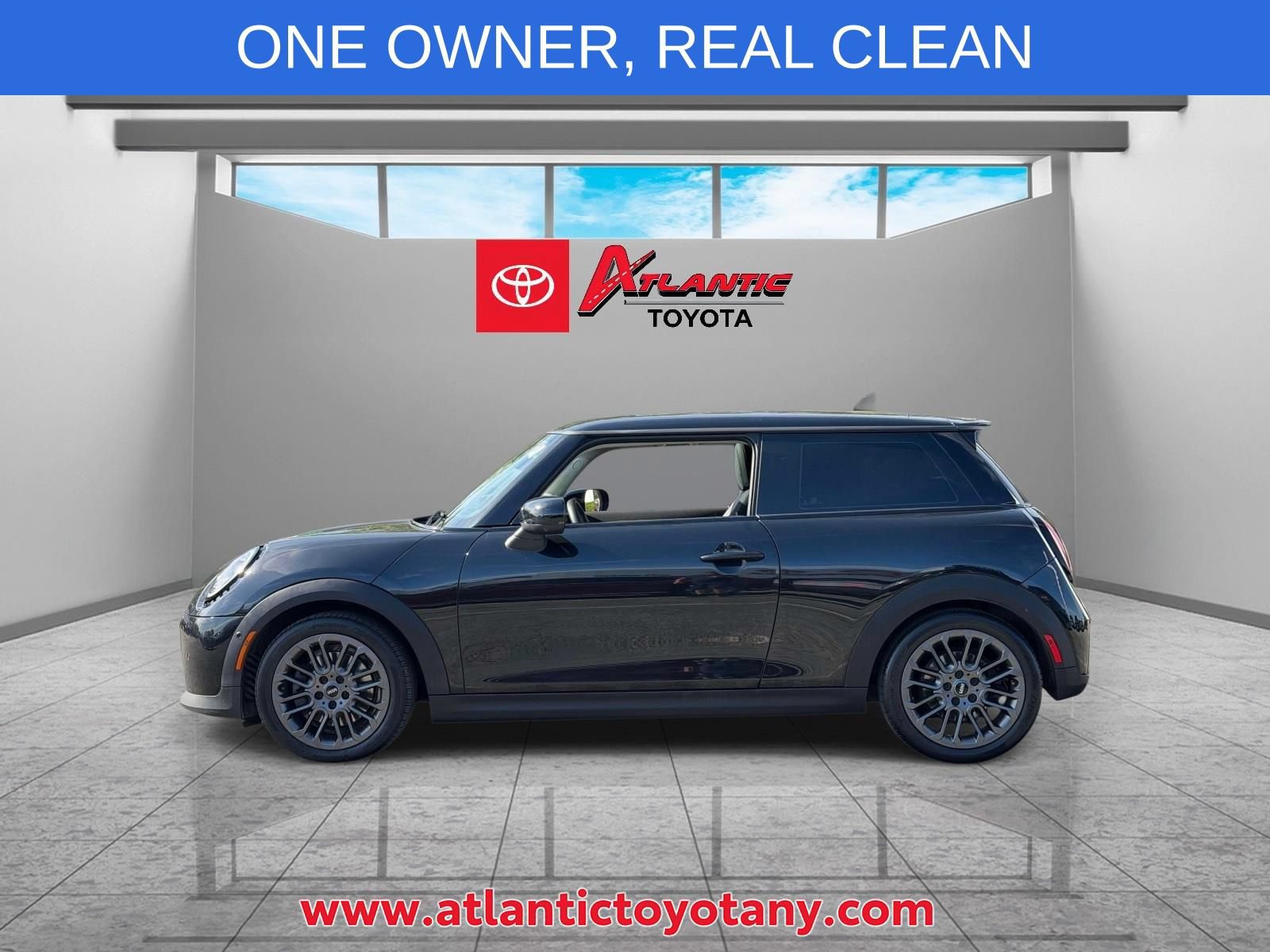 Used 2025 MINI Cooper S FWD image 5