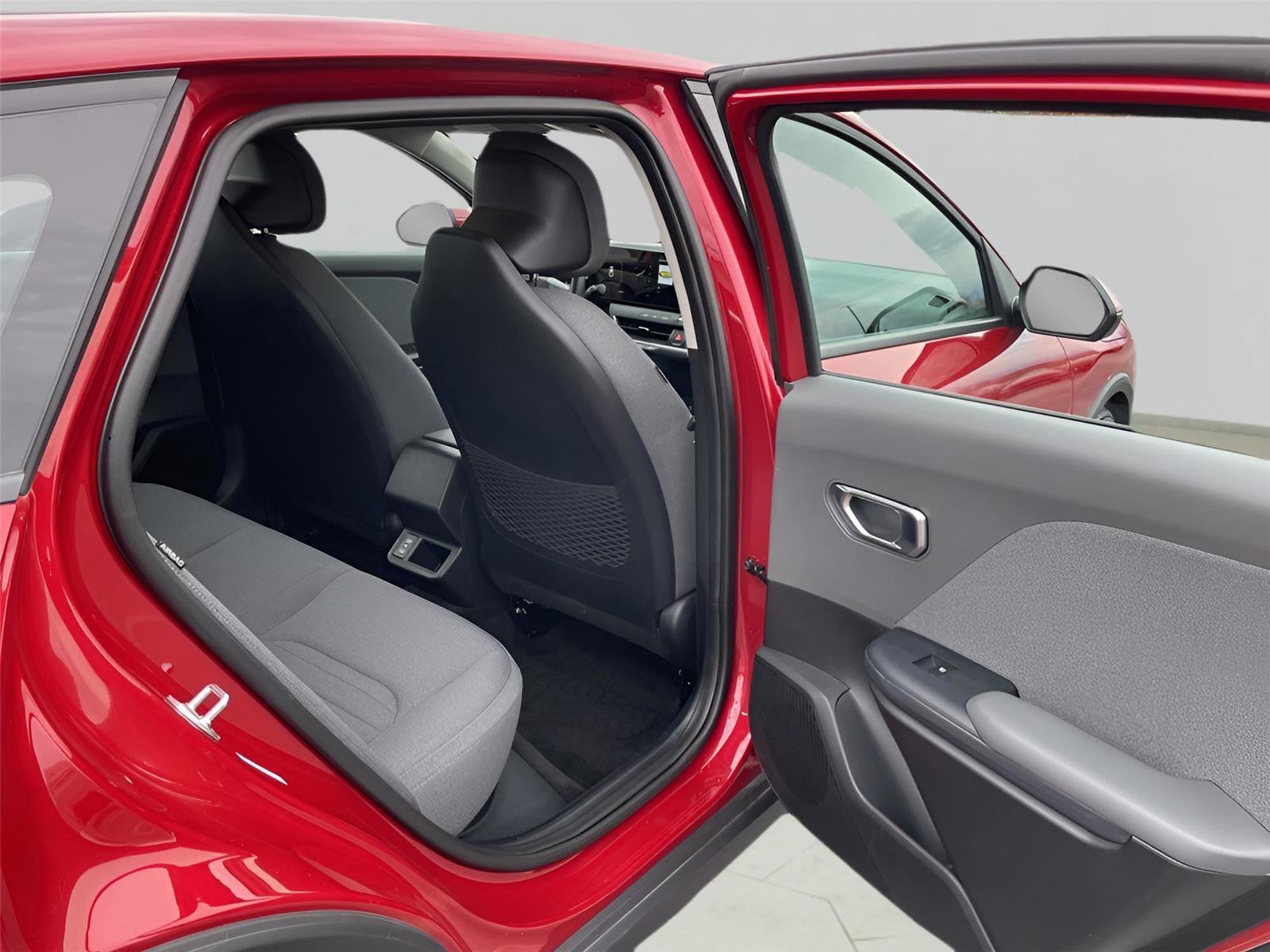 Used 2025 Kia K4 EX image 19