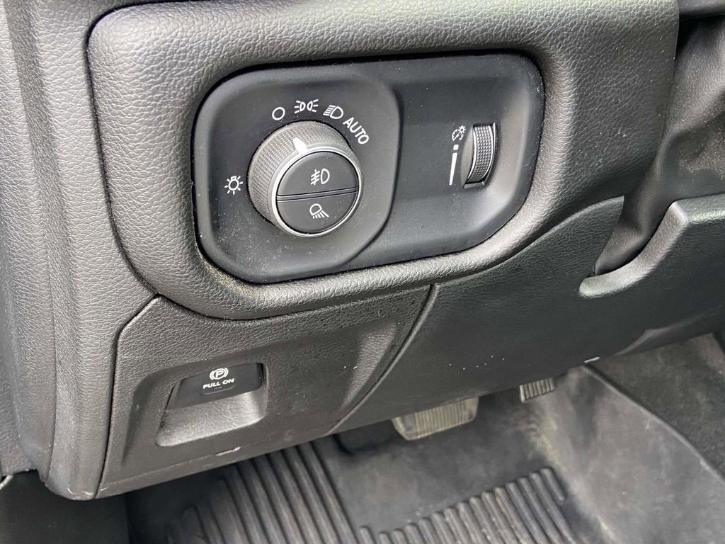 Used 2023 RAM 1500 Big Horn w/ Trailer Tow Group image 17