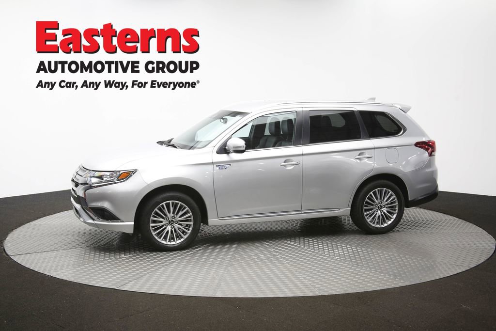 Used 2022 Mitsubishi Outlander LE image 59