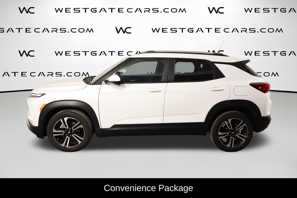 Used 2024 Chevrolet TrailBlazer LT w/ Convenience Package FWD image 5