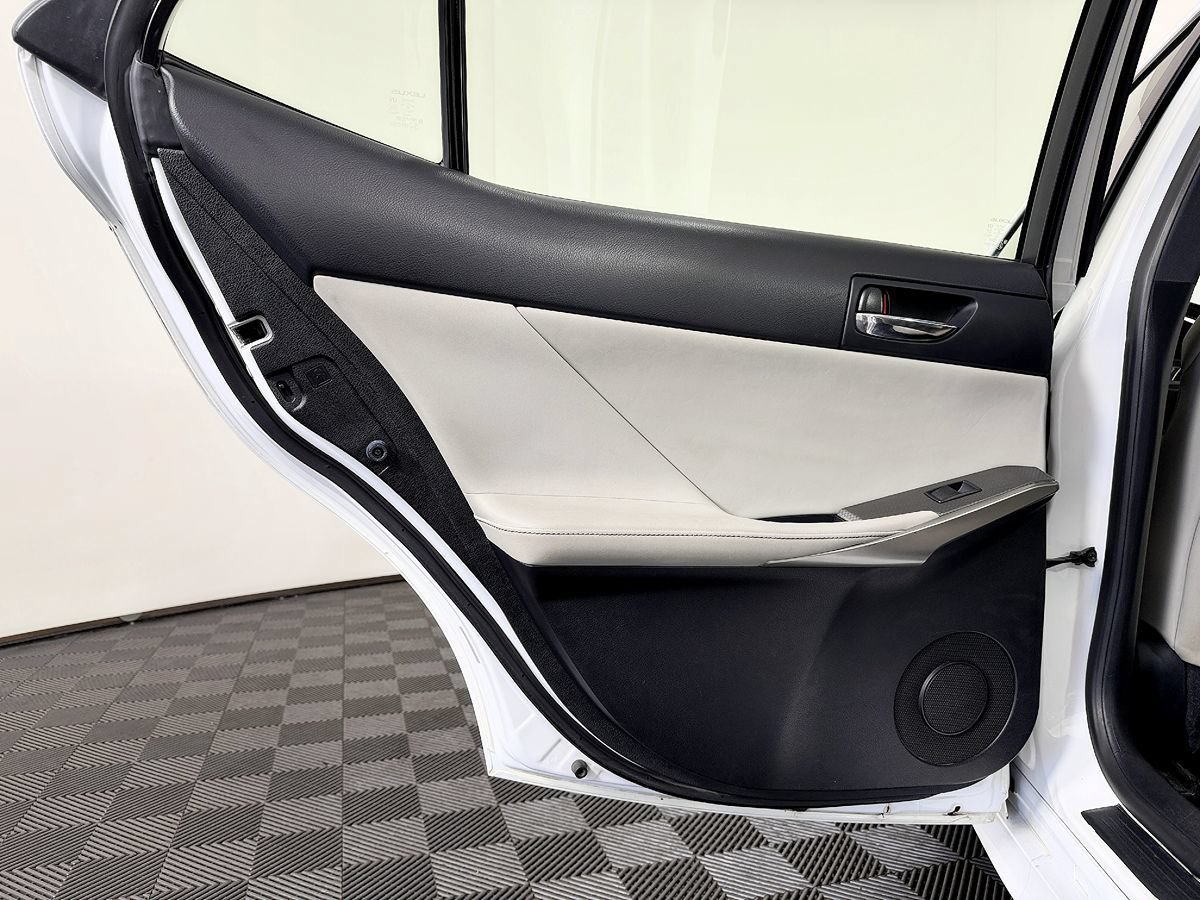 Used 2014 Lexus IS 350 AWD w/ F Sport Package image 32