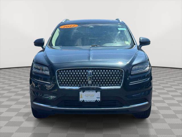 Used 2022 Lincoln Nautilus Reserve AWD/4WD image 2