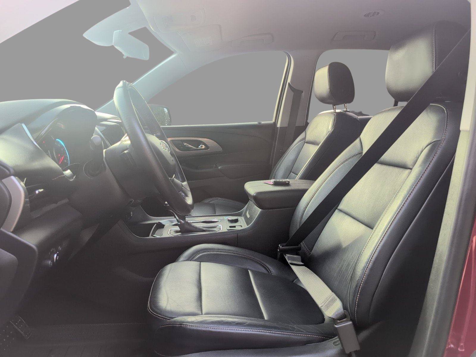 Used 2019 Chevrolet Traverse RS FWD image 16