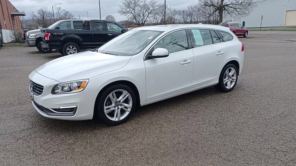 Used 2015 Volvo V60 T5 Premier image 4