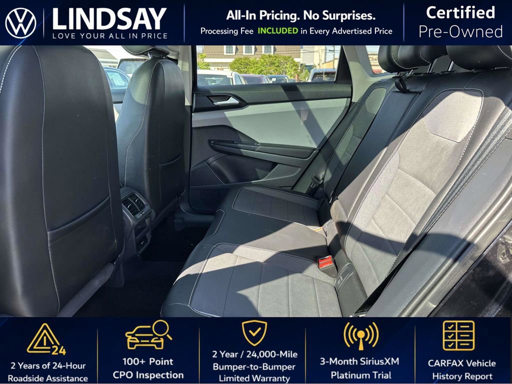 Used 2023 Volkswagen Taos SE w/ Panoramic Sunroof Package FWD image 15