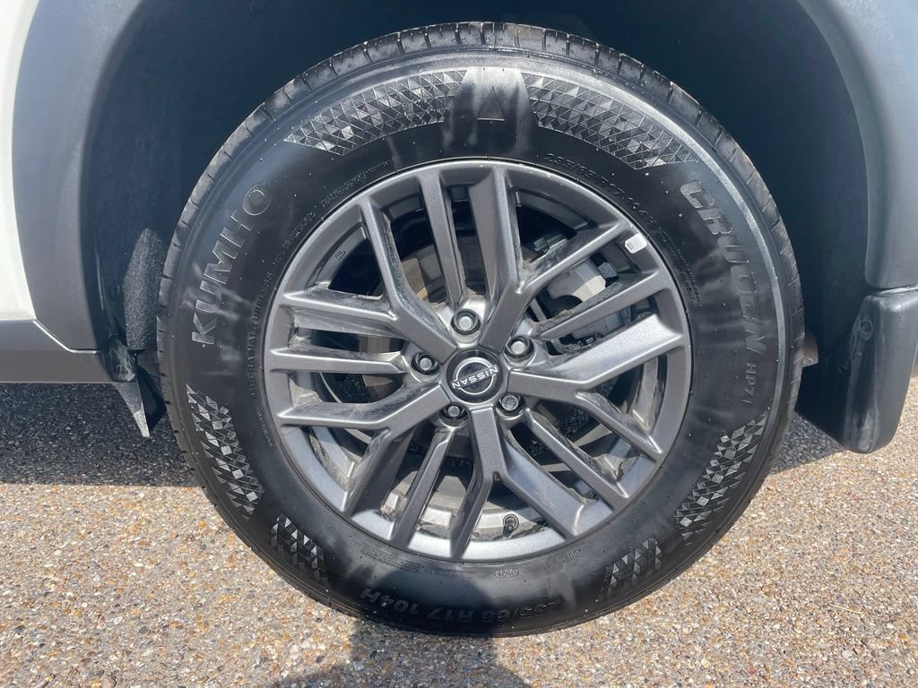 Certified 2026 Nissan Rogue S FWD image 17