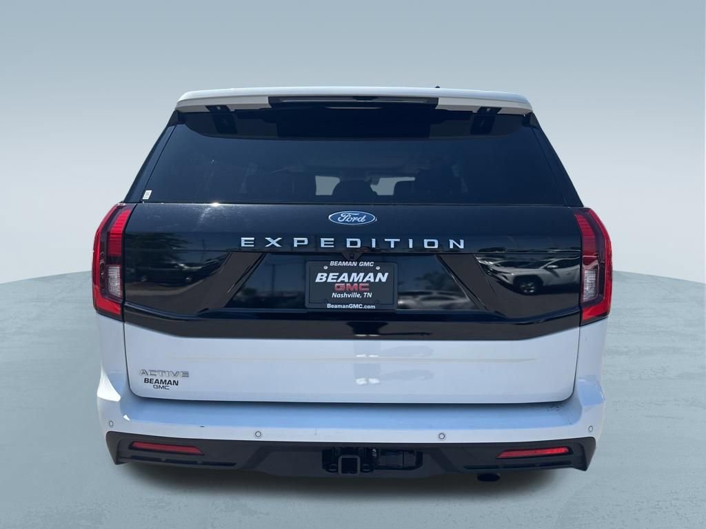 Used 2025 Ford Expedition Active AWD/4WD image 7