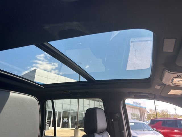 New 2026 Chevrolet Suburban RST w/ Comfort Package image 22