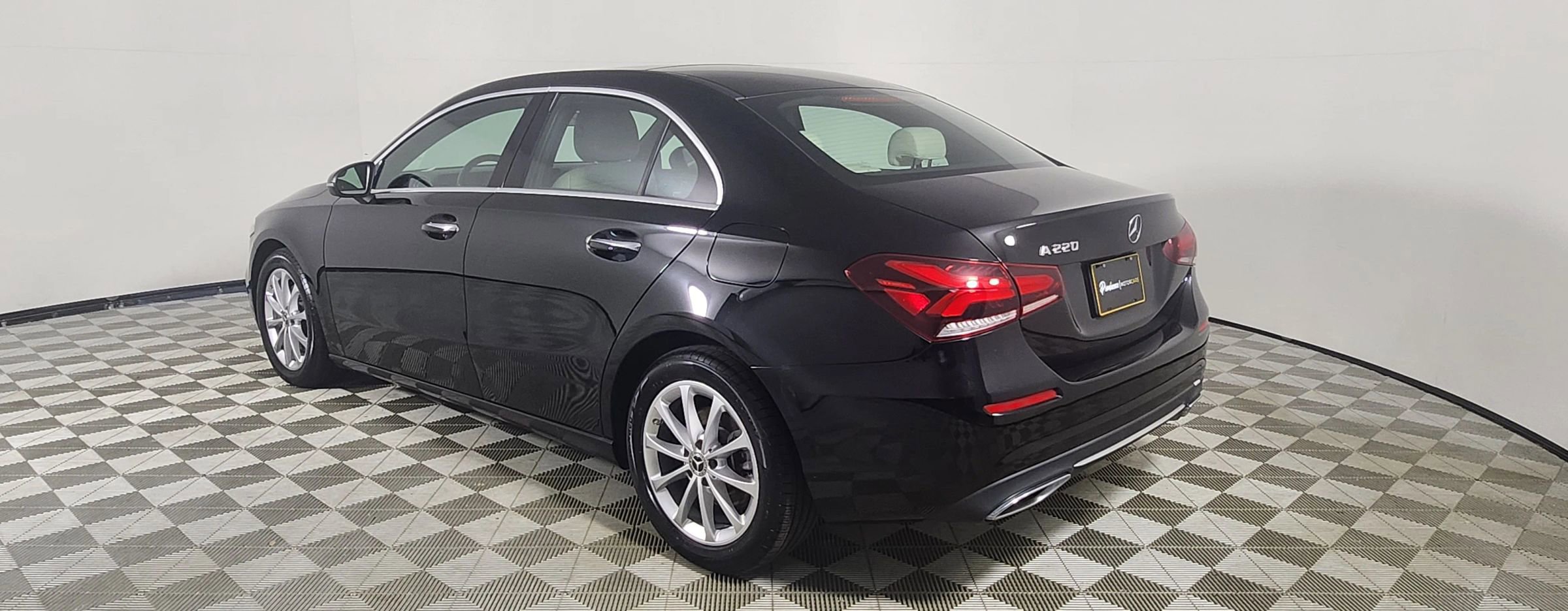 Used 2019 Mercedes-Benz A 220 image 6