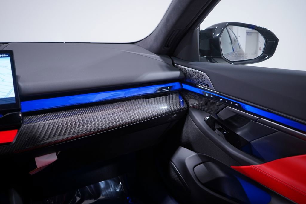 New 2026 BMW M5 Touring image 14