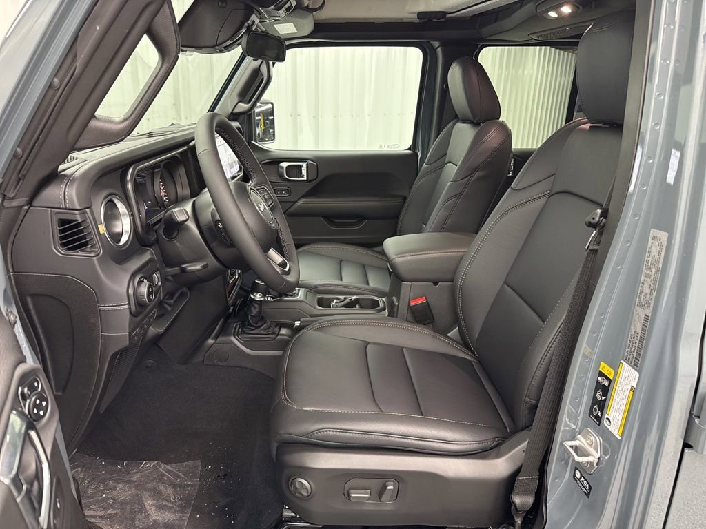 New 2026 Jeep Gladiator Sport image 15