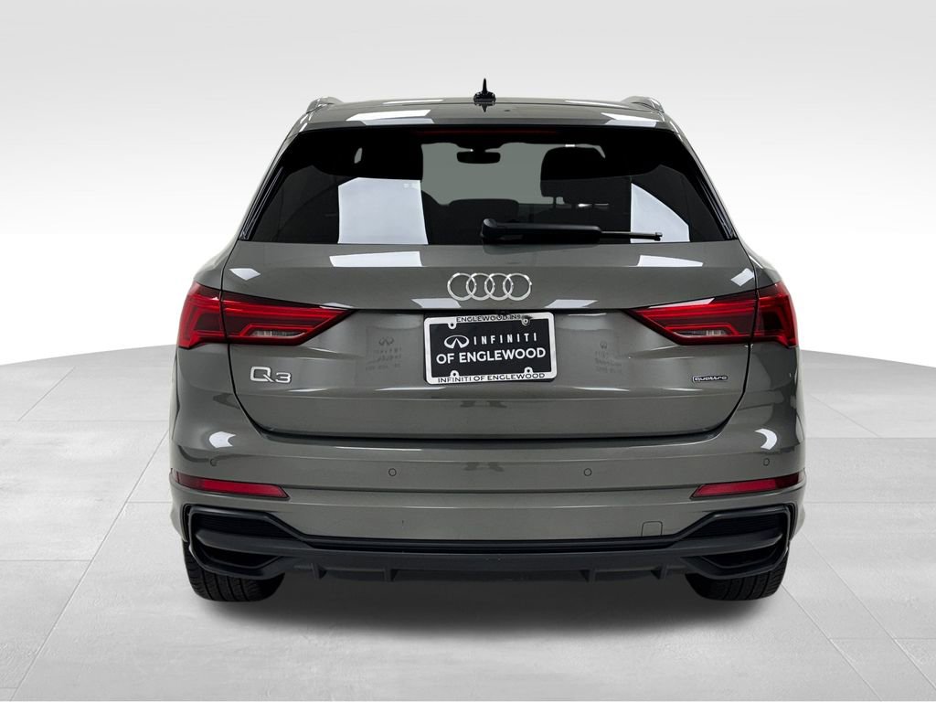 Used 2022 Audi Q3 2.0T Premium Plus w/ Premium Plus Package image 6