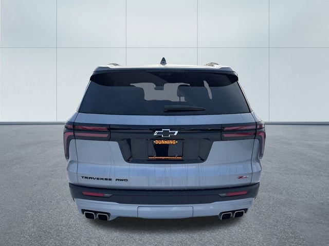 Used 2024 Chevrolet Traverse Z71 w/ Enhanced Driving Package image 3