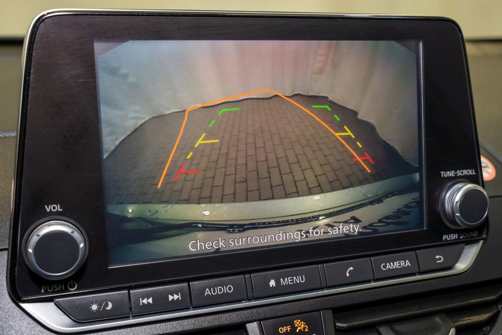 Used 2024 Nissan Altima 2.5 SV image 12