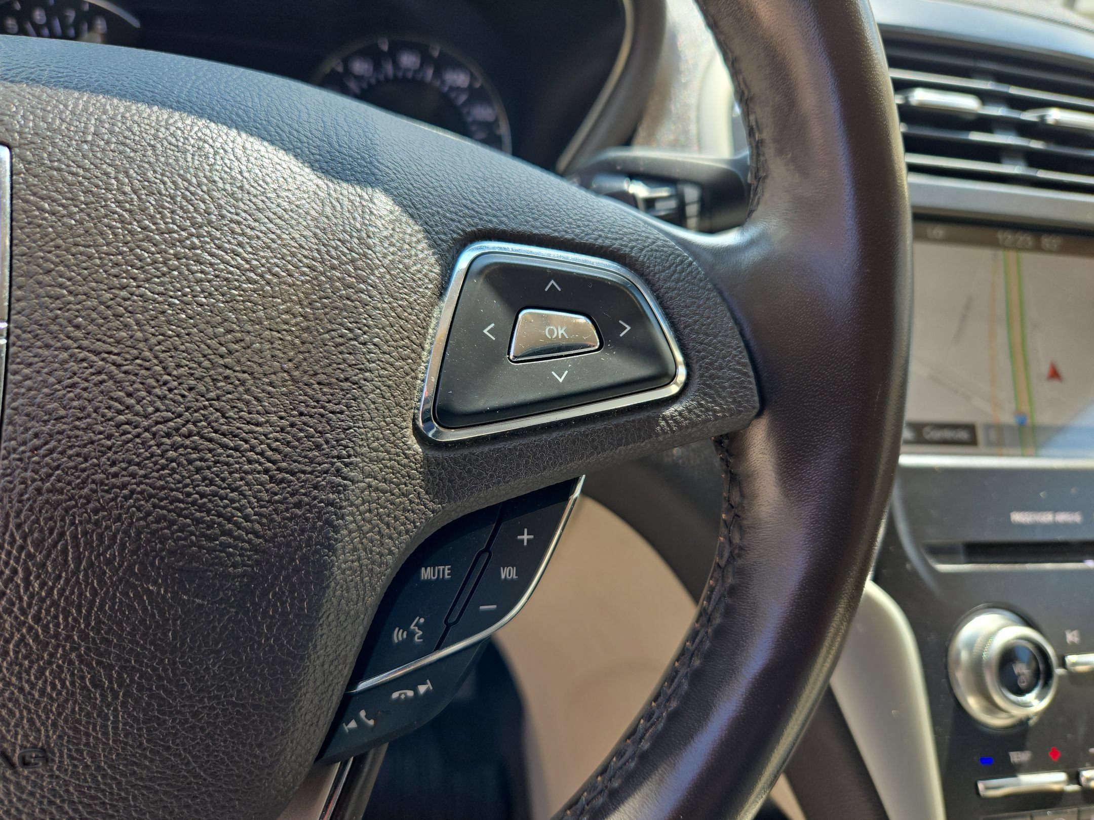 Used 2019 Lincoln MKC Reserve w/ MKC Climate Package FWD image 23