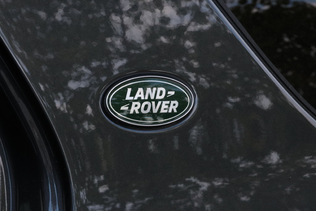 New 2026 Land Rover Discovery Sport Landmark AWD/4WD image 7