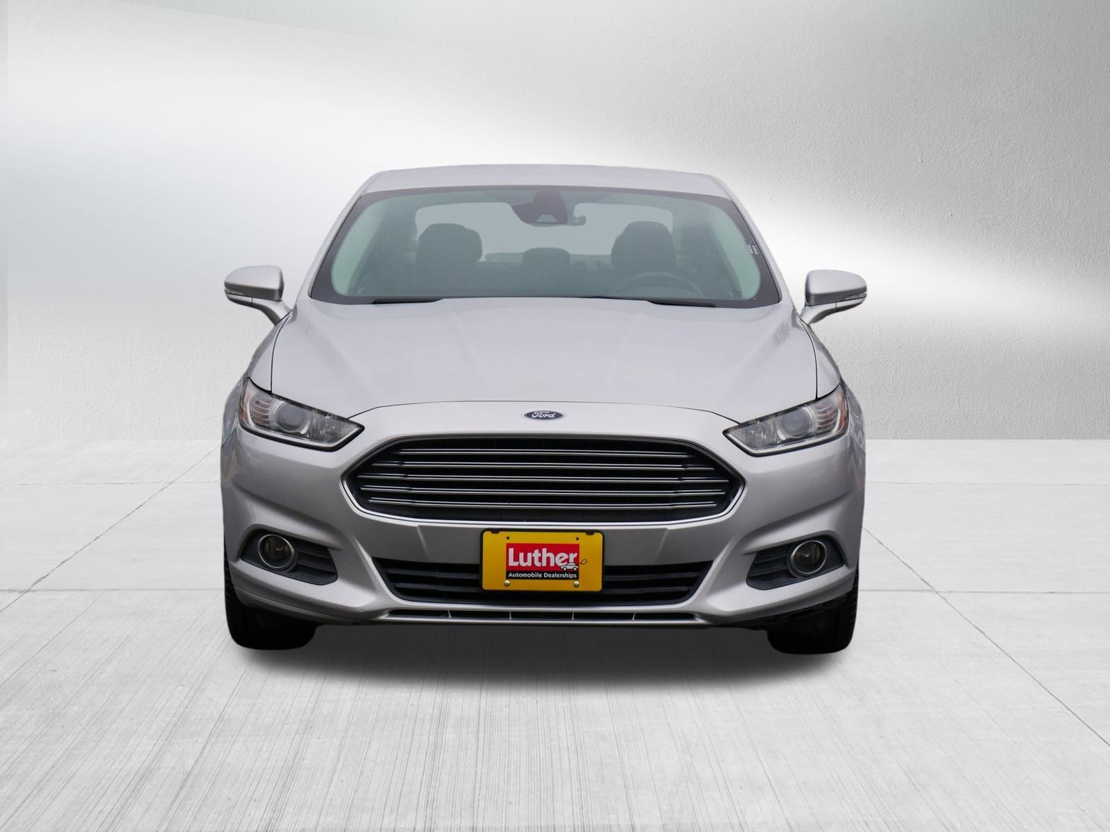 Used 2016 Ford Fusion SE video 2