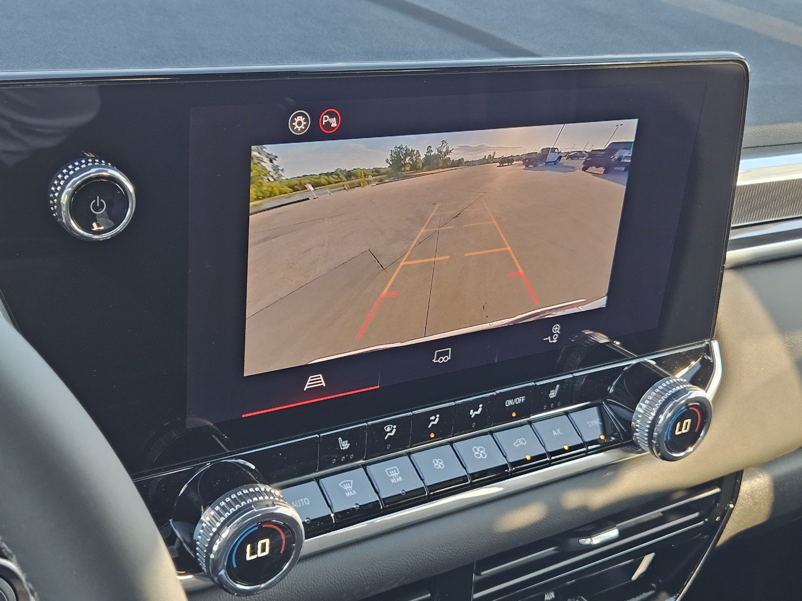 New 2026 GMC Canyon Elevation w/ Convenience Package RWD image 13