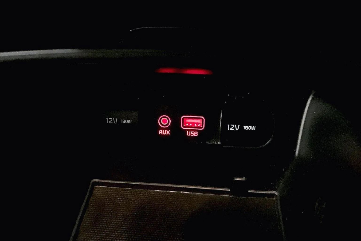 Used 2020 Kia Sorento S image 32