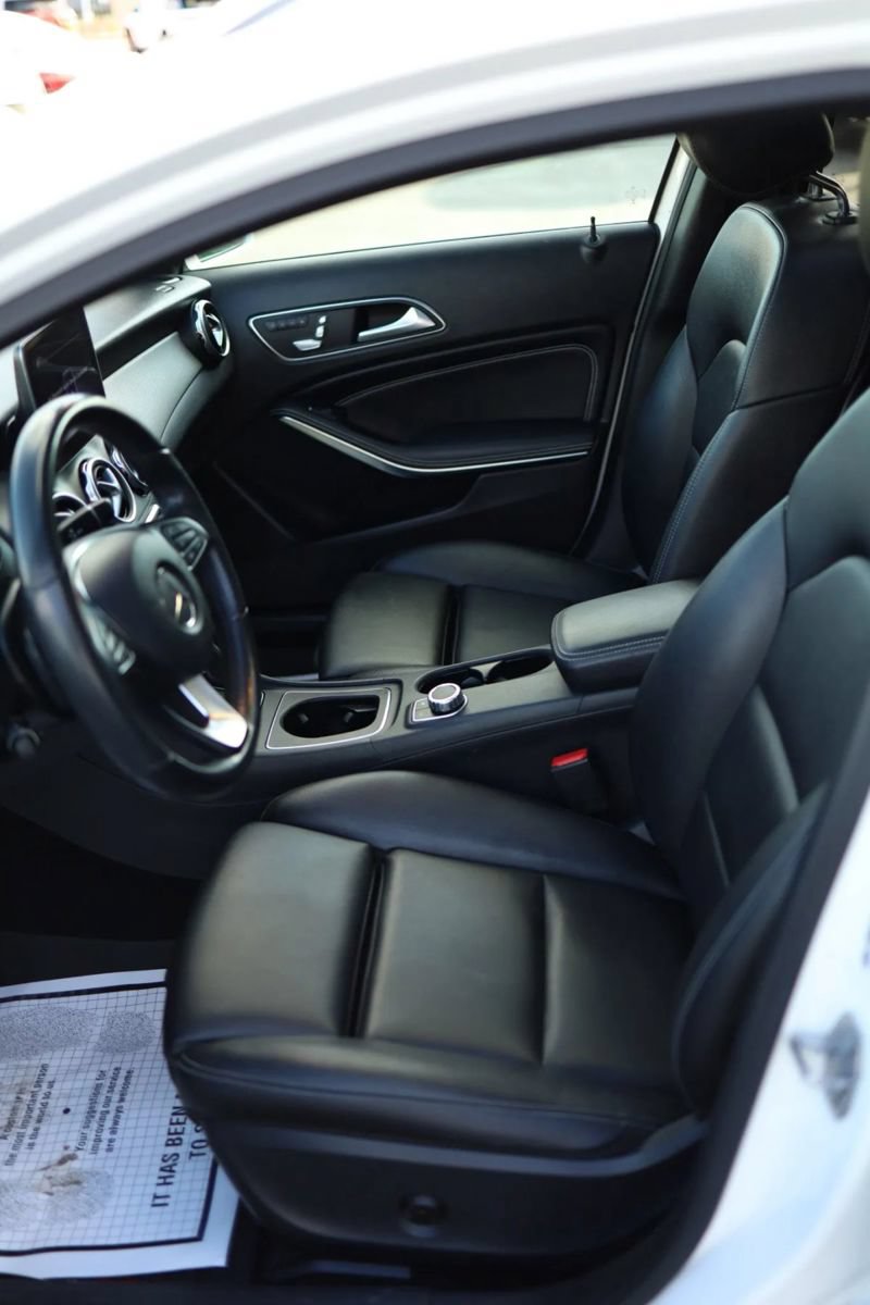 Used 2019 Mercedes-Benz GLA 250 image 17