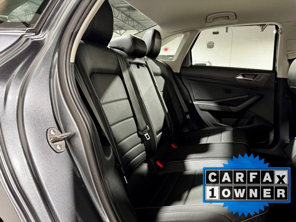 Used 2024 Volkswagen Jetta SE image 26