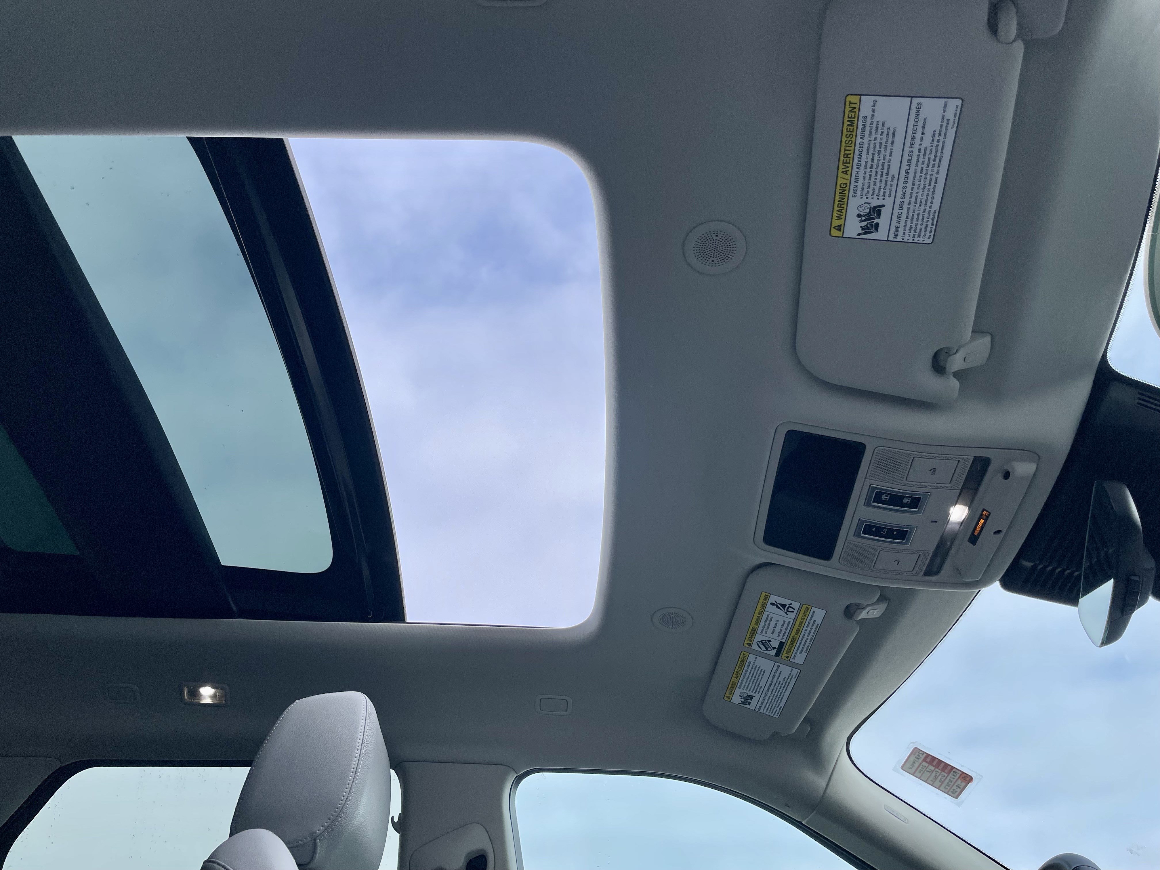 Certified 2024 Land Rover Range Rover Evoque S image 17