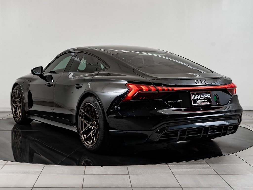 Used 2023 Audi e-tron GT Premium Plus image 6
