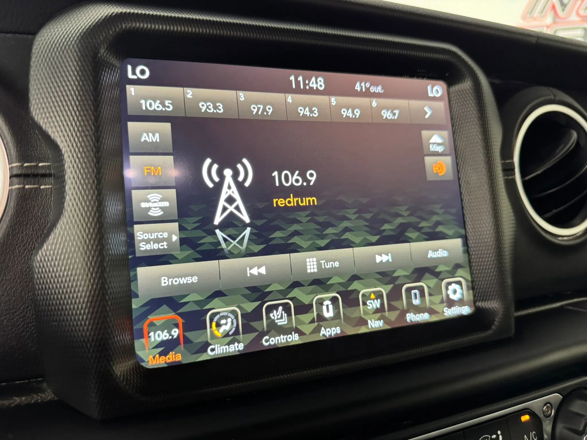 Used 2022 Jeep Gladiator Overland w/ Popular Equipment Package image 20