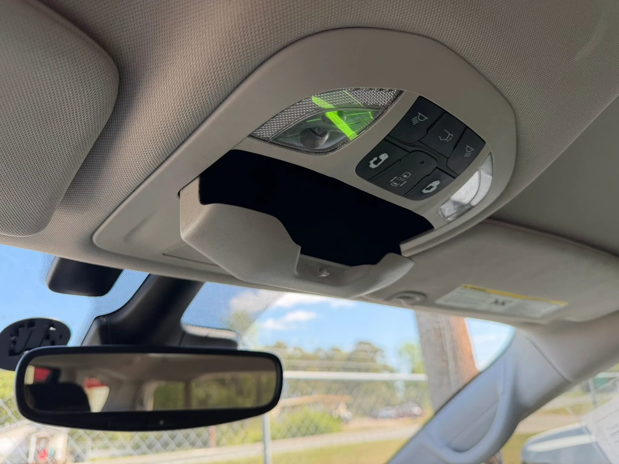 Used 2021 Chrysler Pacifica Touring-L FWD image 23