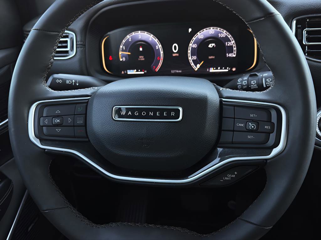 Used 2023 Jeep Wagoneer 4WD w/ Premium Group I image 21