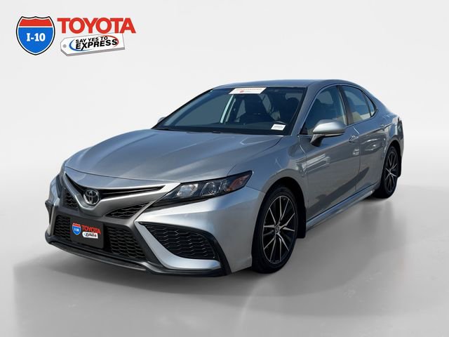 Certified 2023 Toyota Camry SE FWD image 1