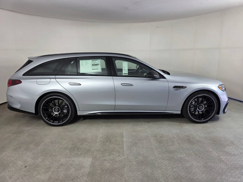 New 2026 Mercedes-Benz E 53 AMG e 4MATIC Wagon image 3
