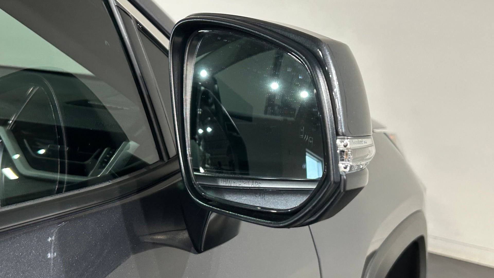 Used 2025 Toyota RAV4 Limited FWD image 13