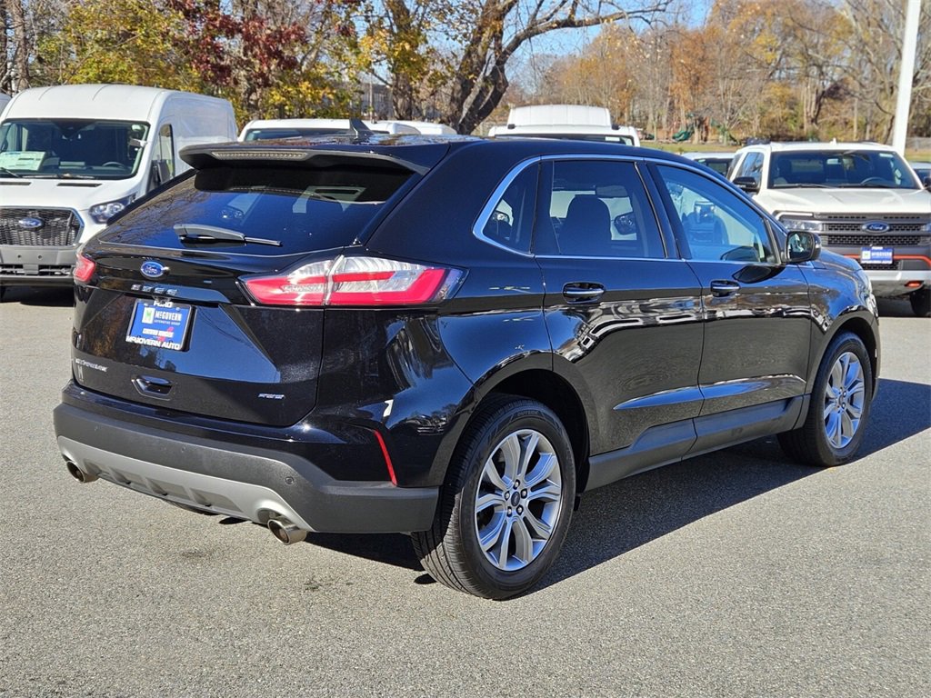 Used 2022 Ford Edge Titanium image 5