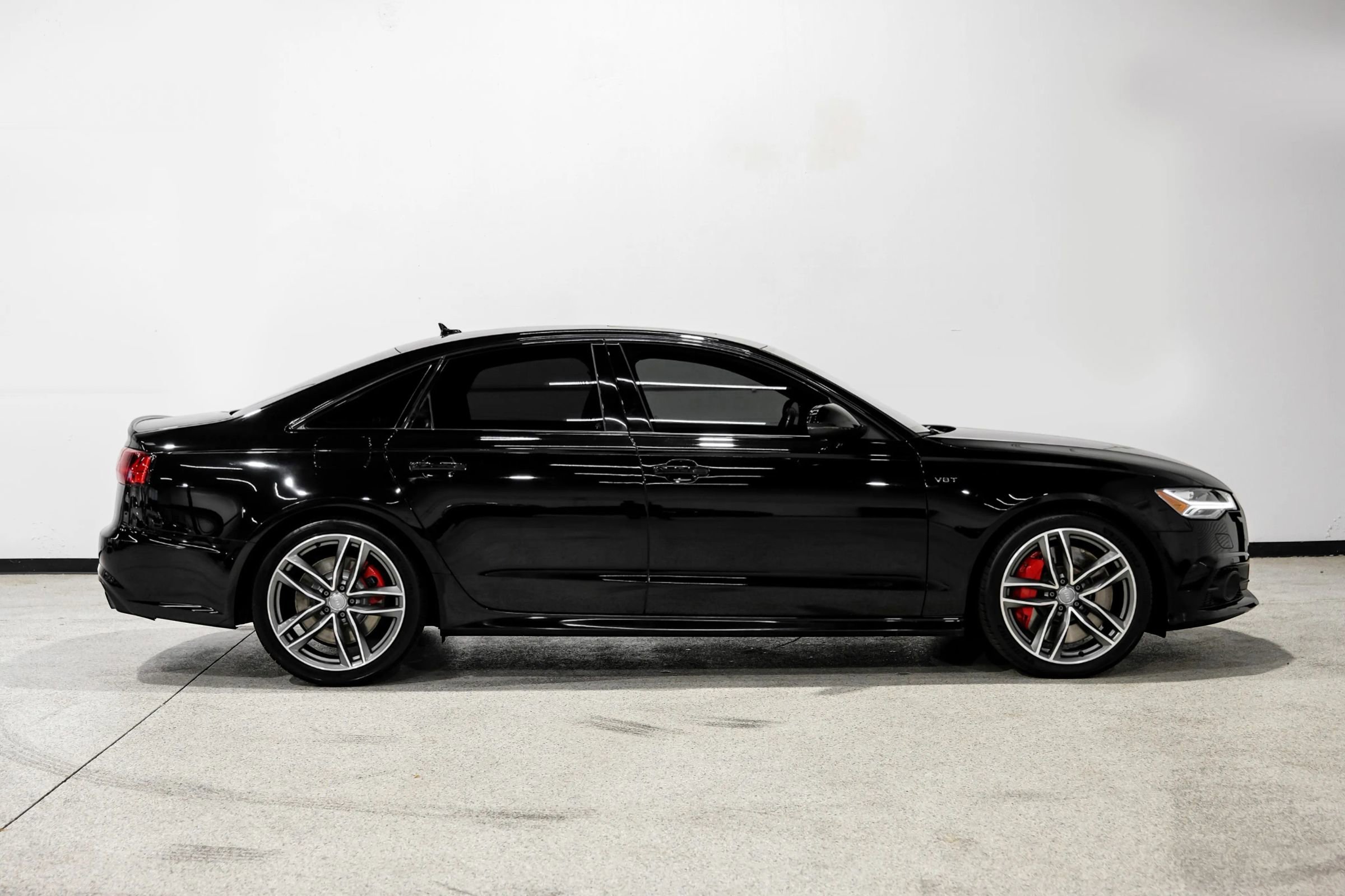 Used 2018 Audi S6 Premium Plus w/ S Sport Package AWD/4WD image 5