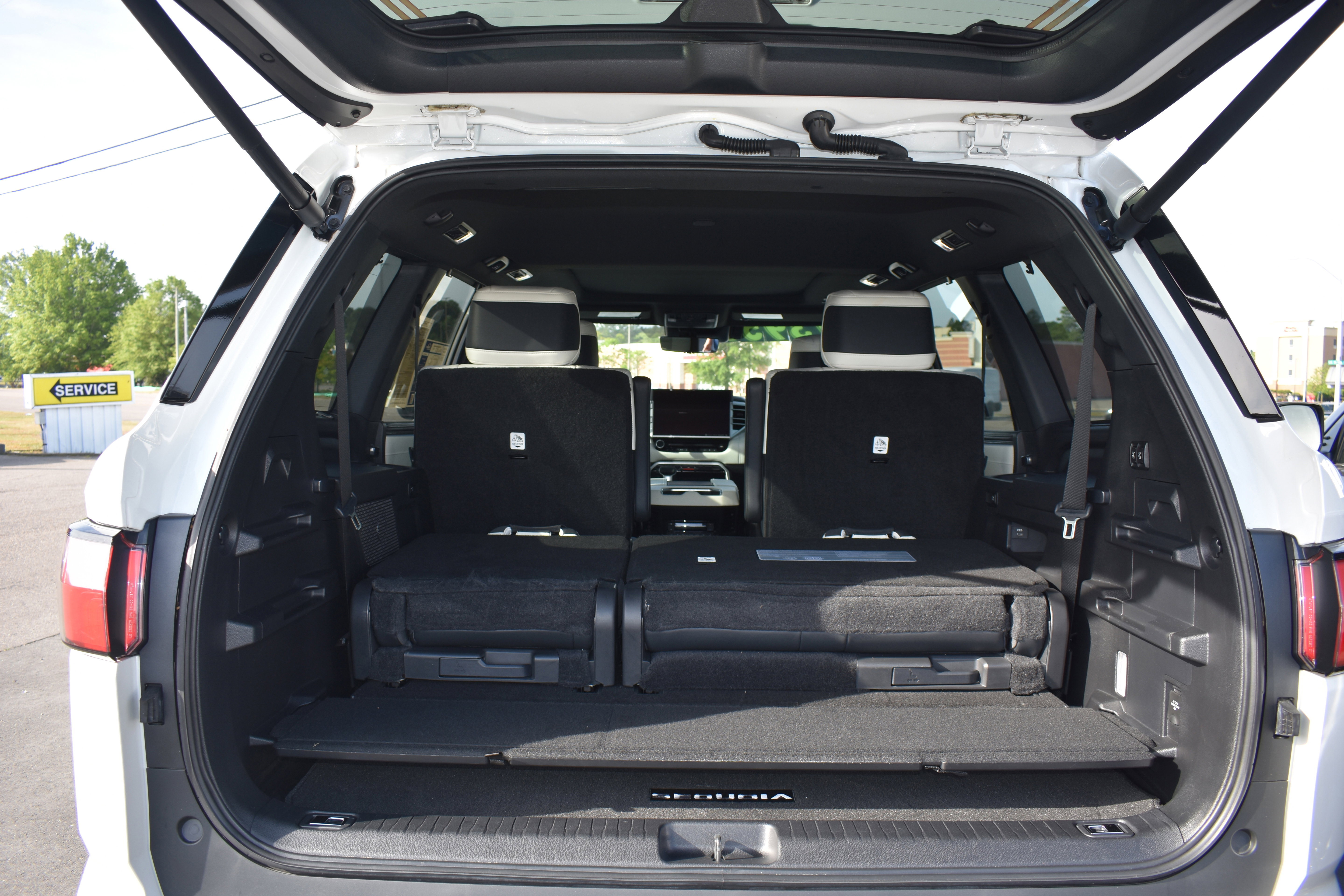 Used 2024 Toyota Sequoia Capstone image 38