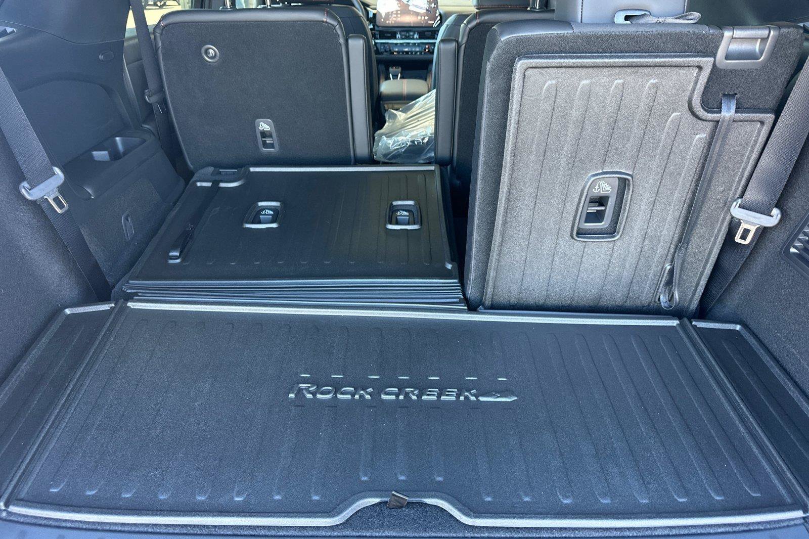 New 2026 Nissan Pathfinder Rock Creek w/ Rock Creek Premium Package AWD/4WD image 15