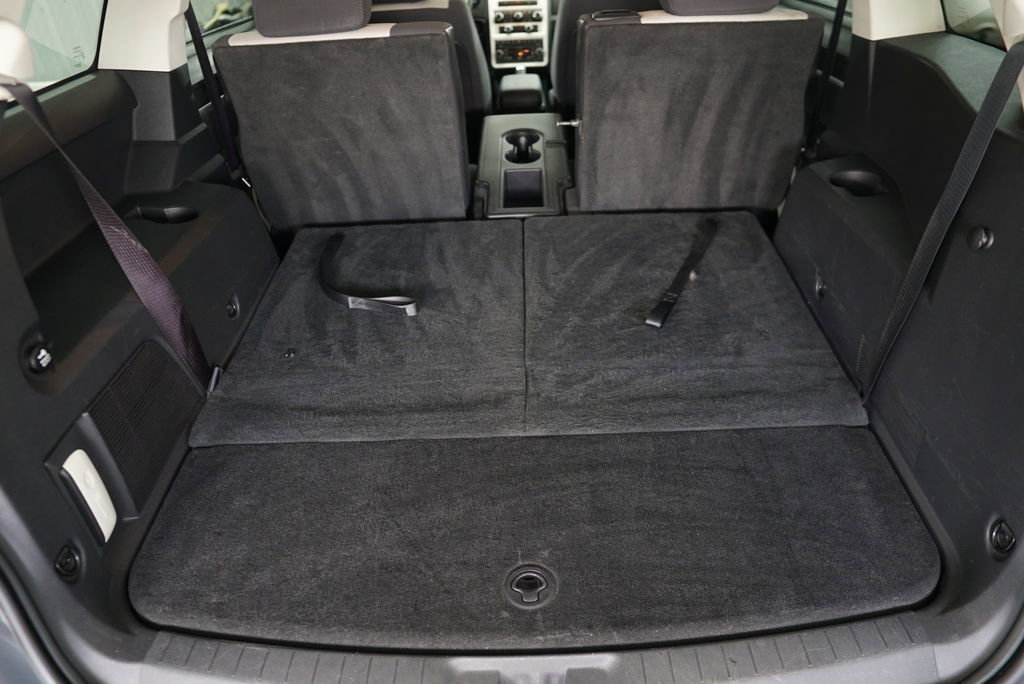 Used 2009 Dodge Journey SXT w/ Flexible Seating Group FWD image 39