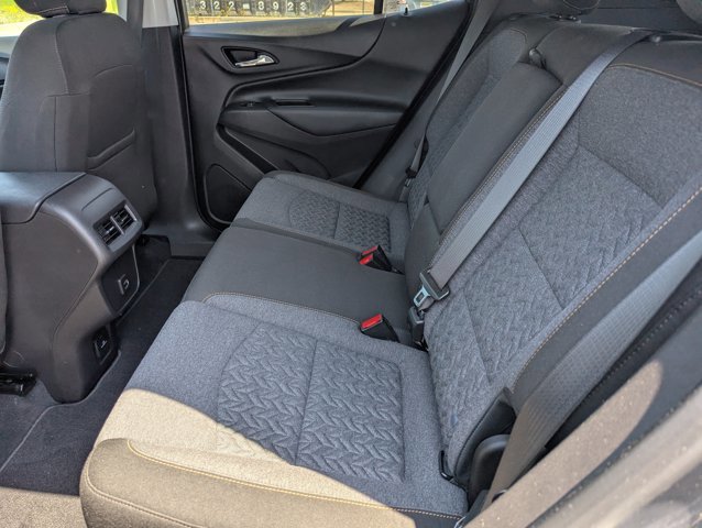 Used 2023 Chevrolet Equinox LT image 24
