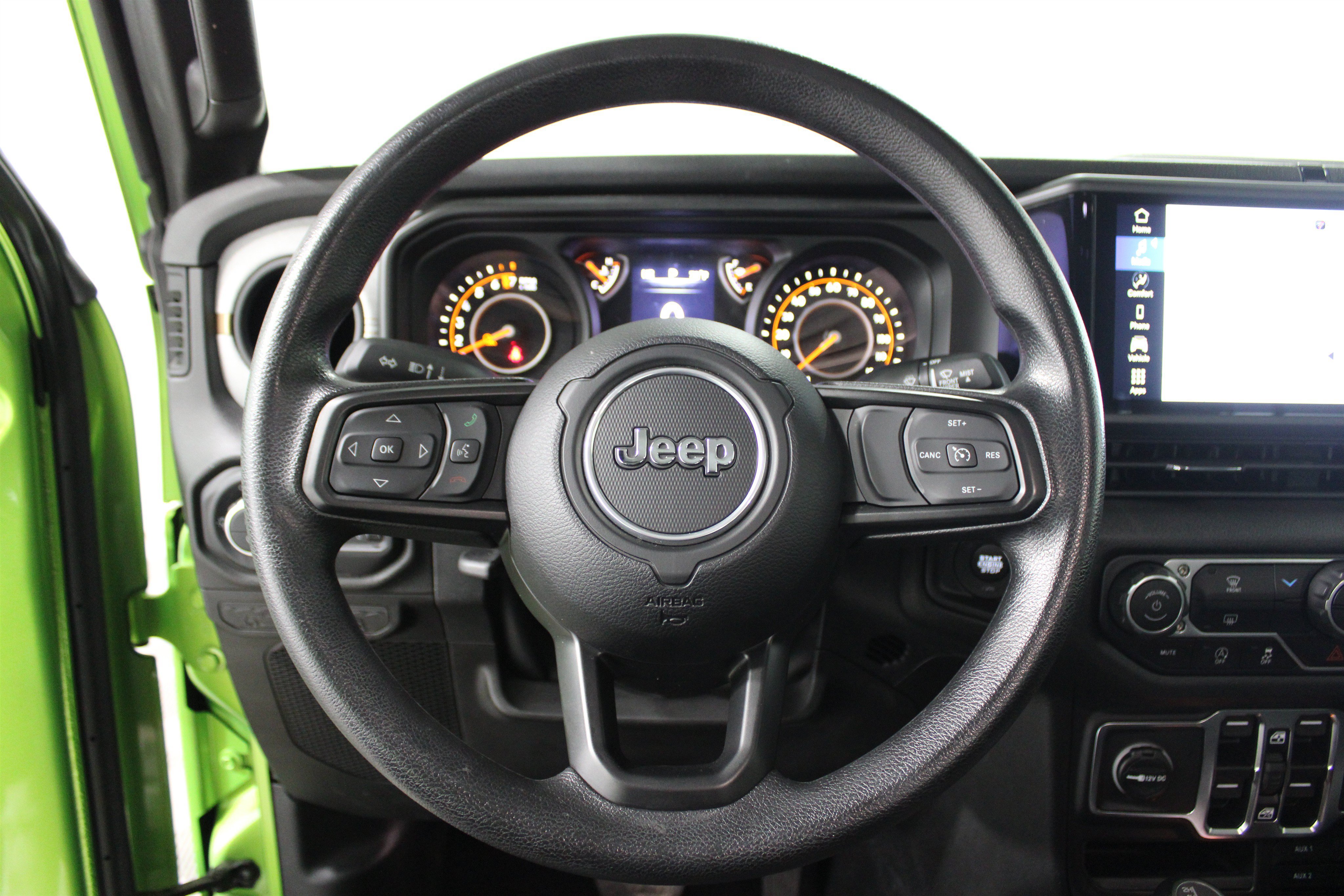 Used 2025 Jeep Gladiator Sport AWD/4WD image 10
