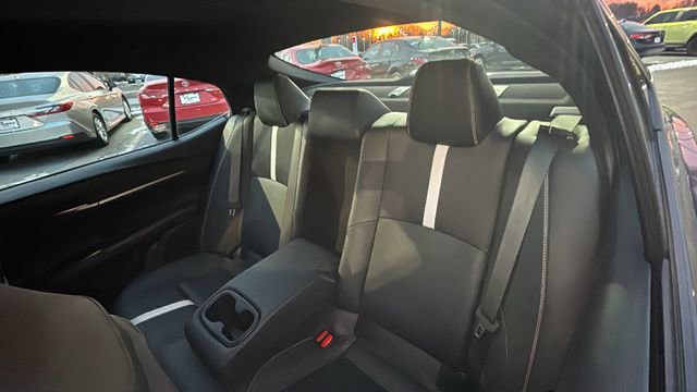 Used 2025 Toyota Camry SE image 29