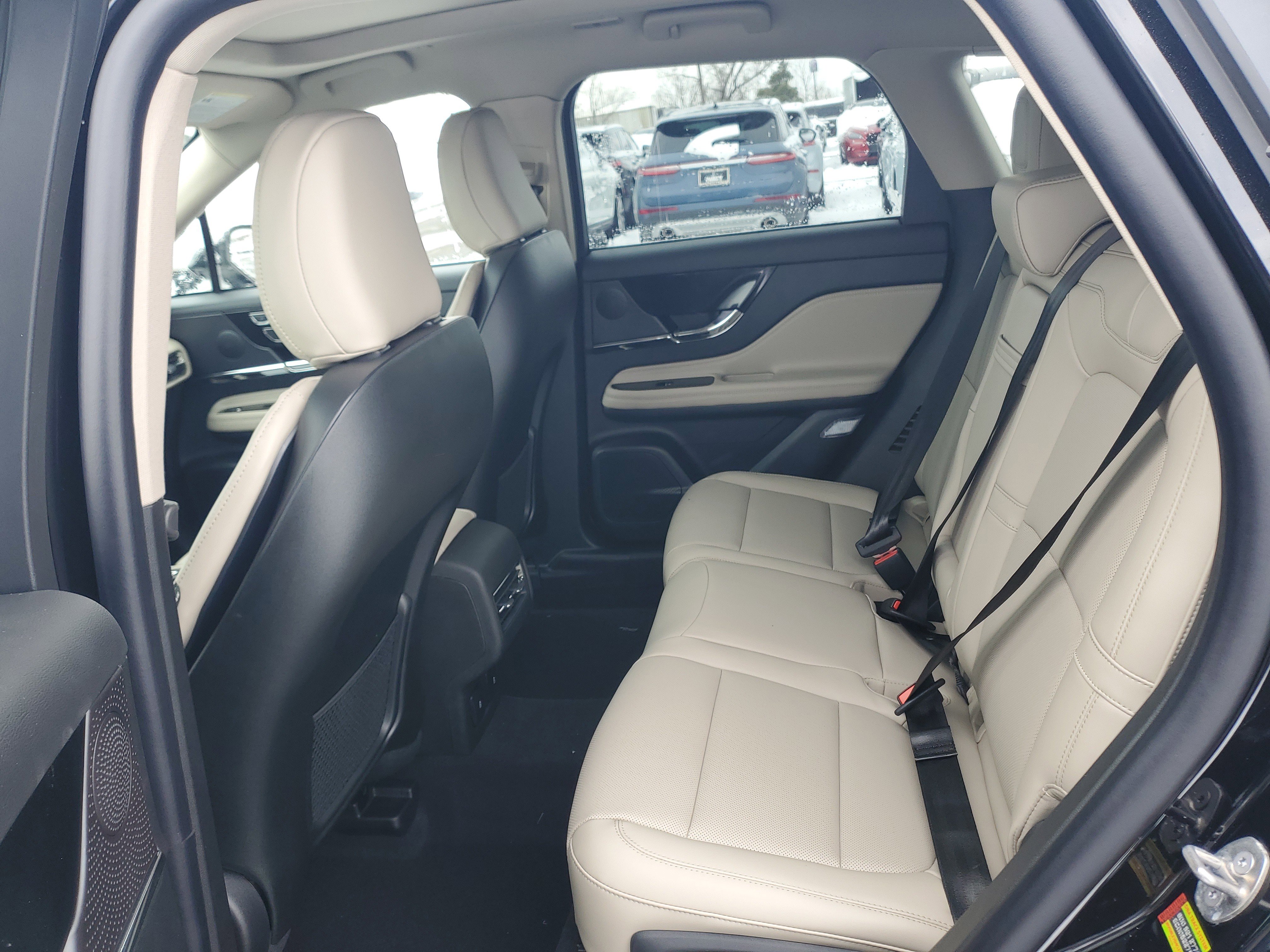 New 2026 Lincoln Corsair Premiere AWD/4WD image 24