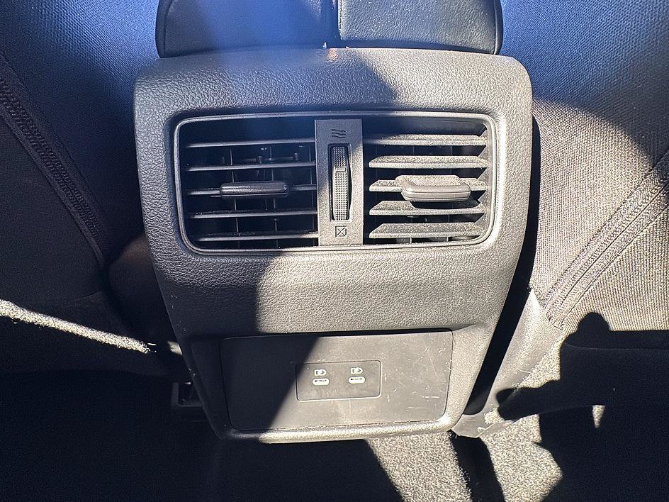 Certified 2025 Nissan Rogue SV AWD/4WD image 20