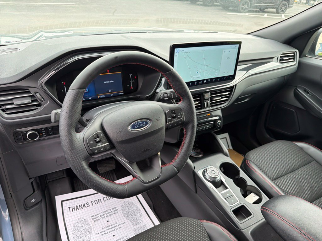 Used 2025 Ford Escape ST-Line w/ Tech Pack #1 AWD/4WD image 11