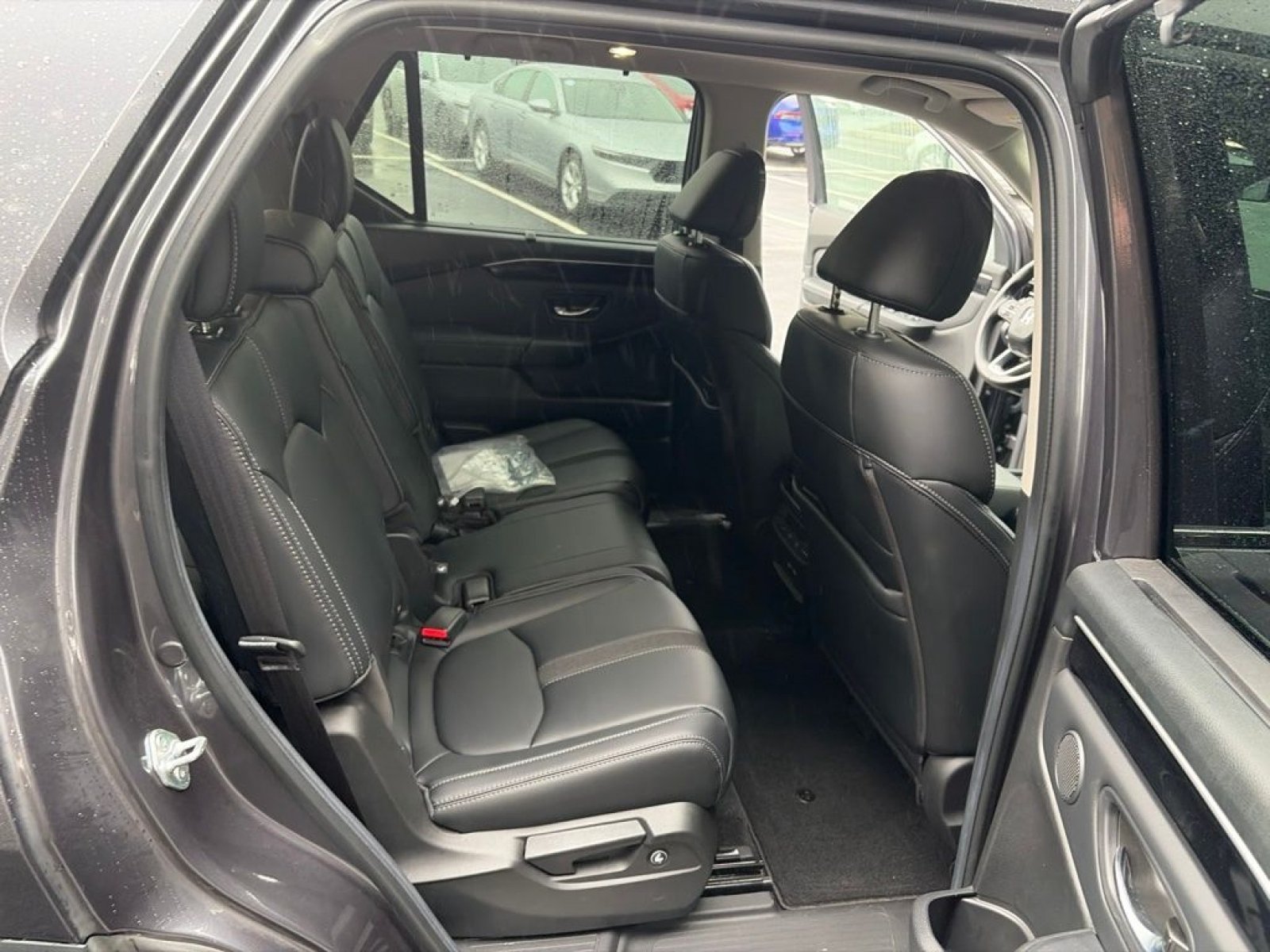 Used 2023 Honda Pilot Touring image 28