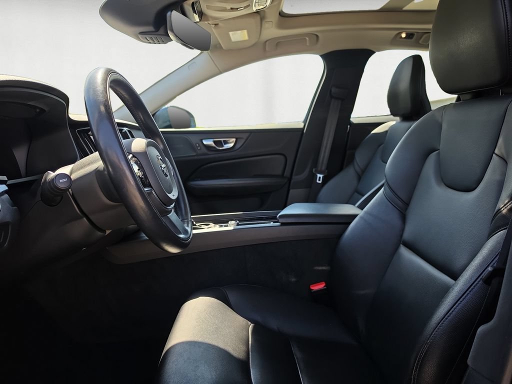 Used 2020 Volvo S60 T6 Momentum AWD/4WD image 10