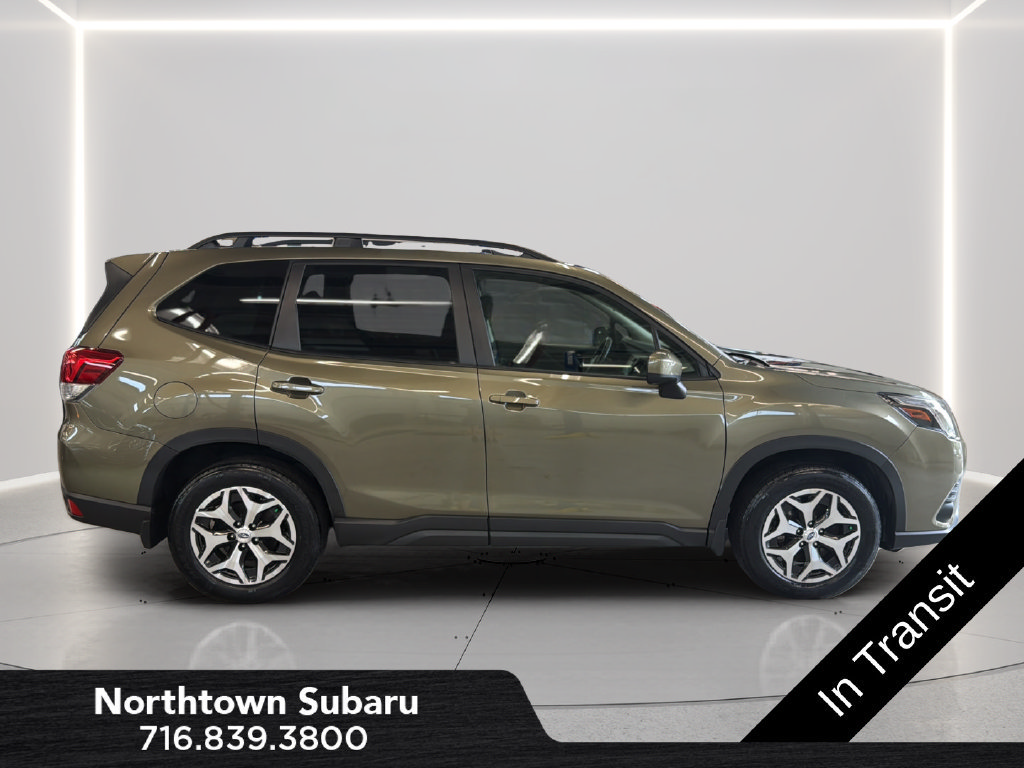 Certified 2023 Subaru Forester Premium AWD/4WD image 7