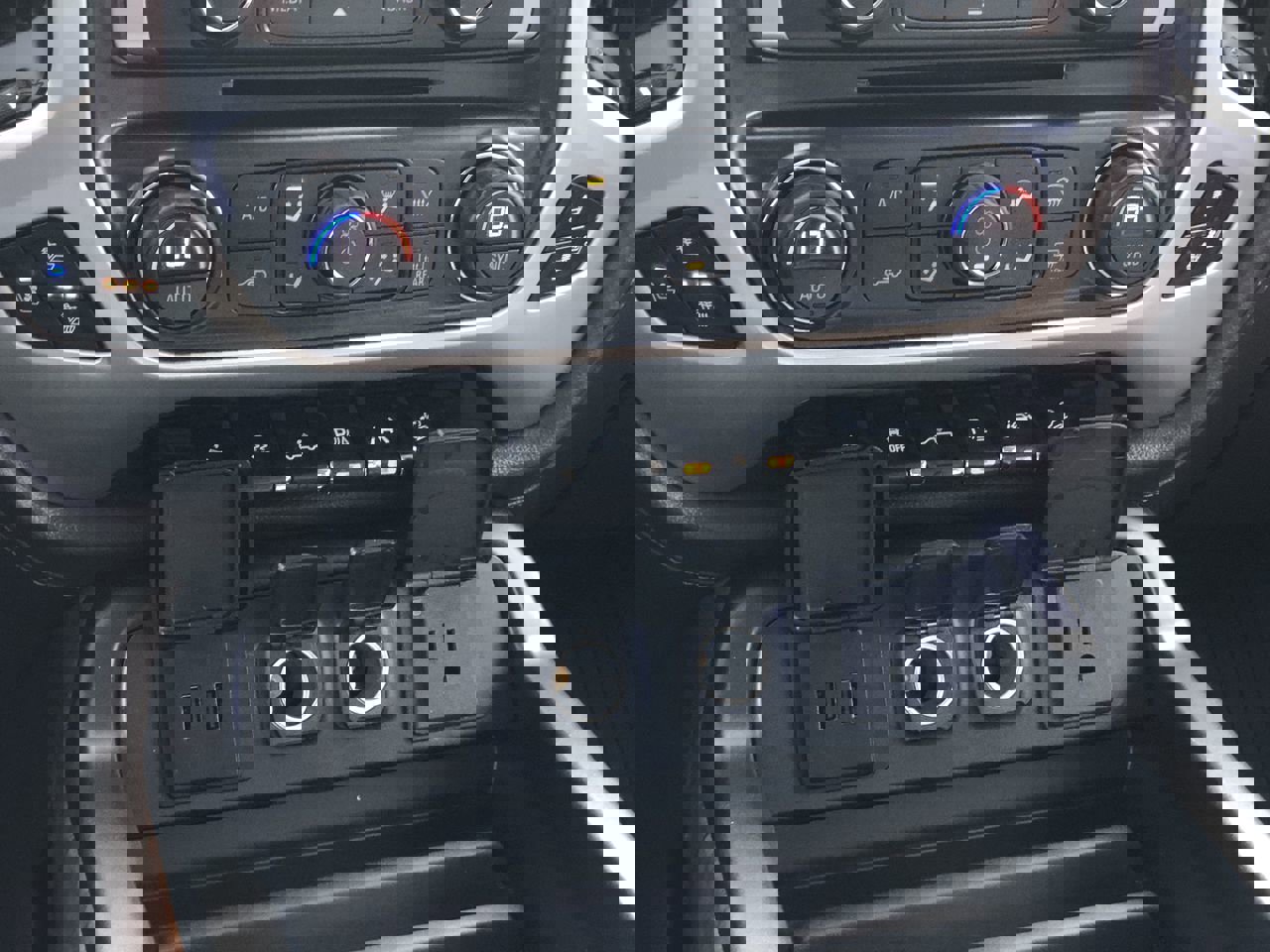 Used 2018 GMC Sierra 1500 SLT image 21